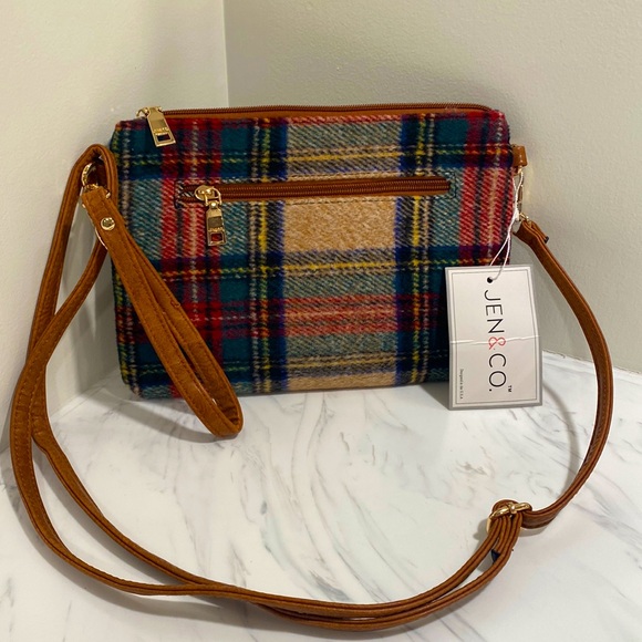 Jen & Co Handbags - Jen & Co NWT vegan approved crossbody bag
